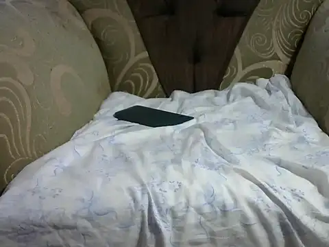 Snapshot of Amberheatt chatting on June 10, 1:54 pm Amberheatt online show from June 10, 1:54 pm