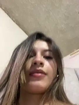 Snapshot of Sofia_Ferraro chatting on July 7, 4:59 am Sofia Ferraro online show from July 7, 4:59 am
