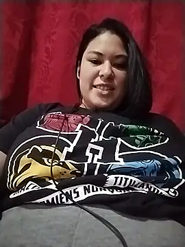 Snapshot of Natasha_Polaroid chatting on June 22, 11:07 am Natasha Polaroid online show from June 22, 11:07 am