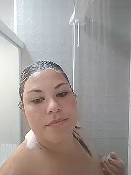 Snapshot of Natasha_Polaroid chatting on August 2, 3:49 am Natasha Polaroid online show from August 2, 3:49 am