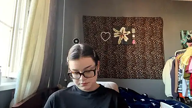 StellaCors online show from June 28, 3:40 pm