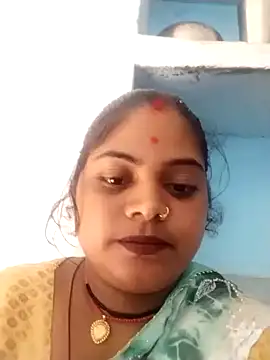 Snapshot of Cut_pihu56 chatting on June 13, 3:48 am Cut pihu56 online show from June 13, 3:48 am