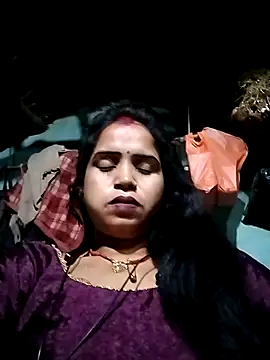 Snapshot of Cut_simran56 chatting on June 26, 10:14 pm Cut simran56 online show from June 26, 10:14 pm