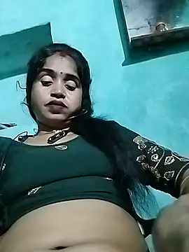 Snapshot of Cut_simran56 chatting on July 24, 4:38 pm Cut simran56 online show from July 24, 4:38 pm
