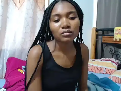 Snapshot of JJSecrets chatting on June 10, 7:29 am JJSecrets online show from June 10, 7:29 am
