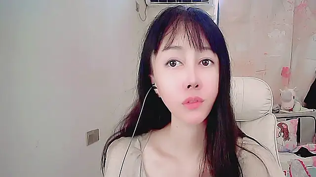 Snapshot of anyu-68 chatting on July 3, 1:56 am anyu-68 online show from July 3, 1:56 am