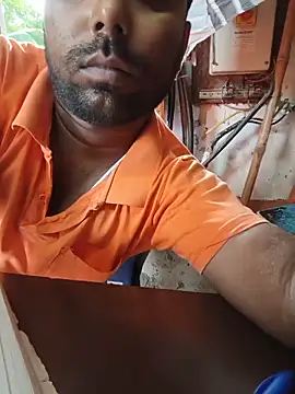 Snapshot of ranigupta72 chatting on June 21, 1:41 am ranigupta72 online show from June 21, 1:41 am