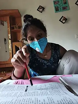 Snapshot of ranigupta72 chatting on July 18, 9:57 am ranigupta72 online show from July 18, 9:57 am