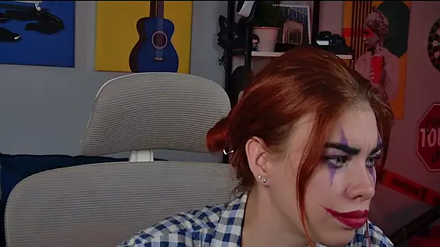 Snapshot of SeraphineDuskryn chatting on July 20, 10:39 am SeraphineDuskryn online show from July 20, 10:39 am