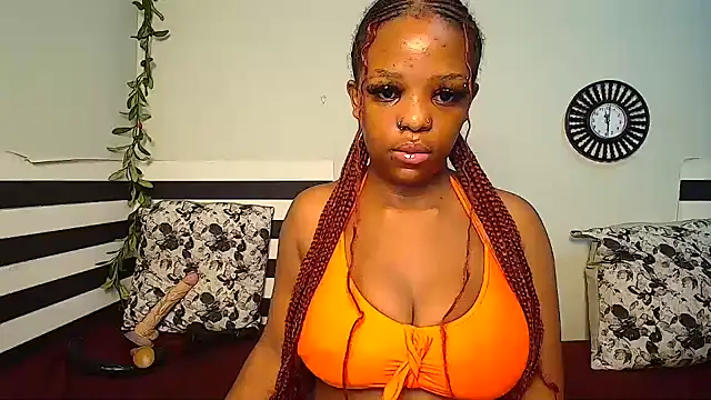 FreakyNubian online show from July 14, 4:50 am