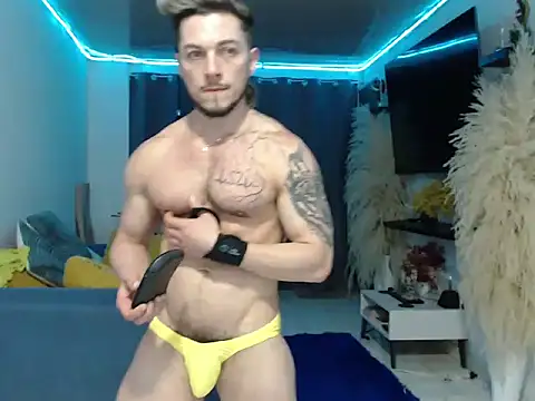 Snapshot of Keen_wild chatting on August 3, 11:30 pm Keen wild online show from August 3, 11:30 pm