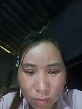 Snapshot of Chery99X chatting on June 20, 1:30 am Chery99X online show from June 20, 1:30 am