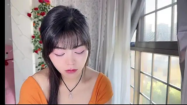 Snapshot of inlkitten chatting on July 20, 10:39 am inlkitten online show from July 20, 10:39 am