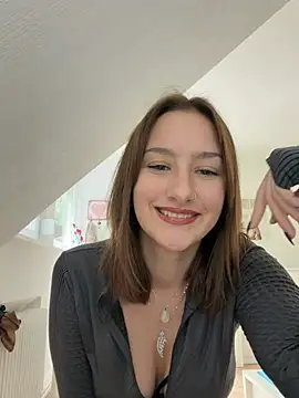 Snapshot of Violet_Velvet chatting on June 12, 12:48 pm Violet Velvet online show from June 12, 12:48 pm