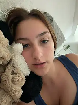 Snapshot of Violet_Velvet chatting on July 18, 3:16 pm Violet Velvet online show from July 18, 3:16 pm