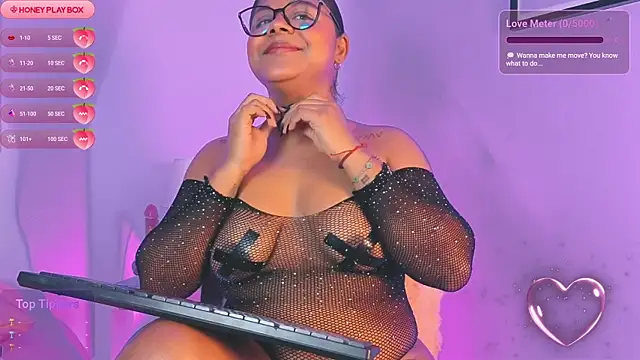 Chelseea bluey online show from July 18, 12:48 am