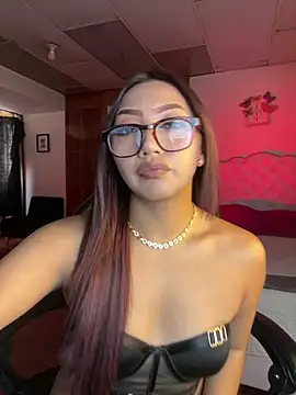 Snapshot of Cattleya_Love chatting on July 15, 8:03 pm Cattleya Love online show from July 15, 8:03 pm