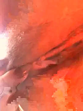 Snapshot of _-_-__novinha21anos_---- chatting on June 17, 11:34 am - - novinha21anos ---- online show from June 17, 11:34 am