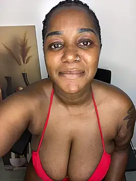 Snapshot of Honeylust26 chatting on July 2, 7:25 am Honeylust26 online show from July 2, 7:25 am