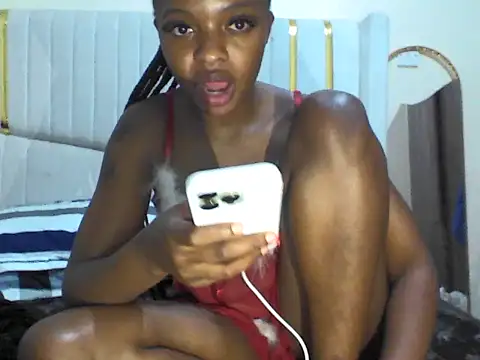 Snapshot of Lilmamaspark chatting on June 21, 6:54 pm Lilmamaspark online show from June 21, 6:54 pm
