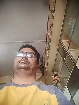 dhirusury050625 online show from July 18, 3:44 am