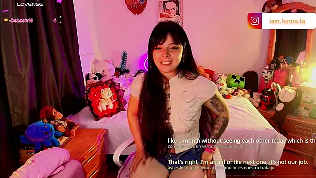 Snapshot of hina_ht chatting on June 23, 4:43 am hina ht online show from June 23, 4:43 am