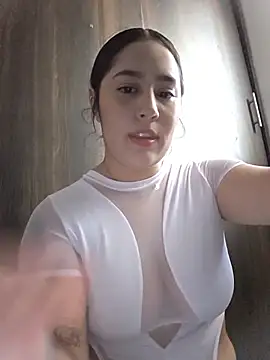 Snapshot of aisha_duque_ chatting on July 12, 10:23 pm aisha duque online show from July 12, 10:23 pm