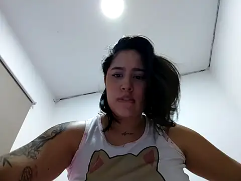 Snapshot of aisha_duque_ chatting on July 27, 10:50 pm aisha duque online show from July 27, 10:50 pm