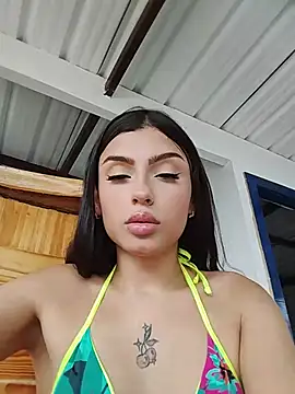 Snapshot of Susy_Doll1 chatting on July 23, 8:40 pm Susy Doll1 online show from July 23, 8:40 pm