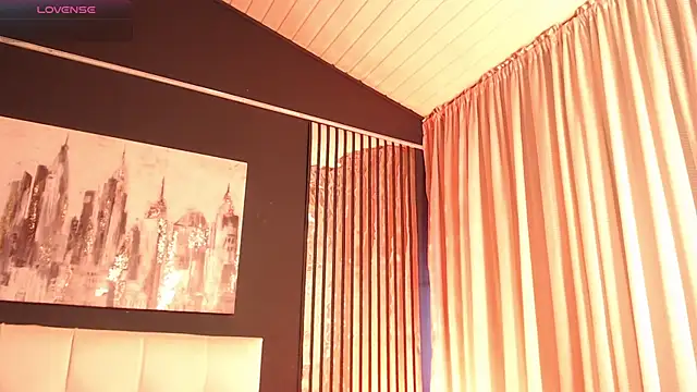 Snapshot of Marilyn_Rosex chatting on July 6, 11:40 am Marilyn Rosex online show from July 6, 11:40 am