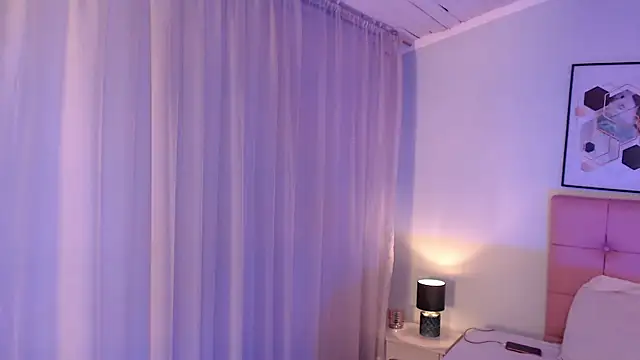 Snapshot of Marilyn_Rosex chatting on August 4, 4:04 am Marilyn Rosex online show from August 4, 4:04 am