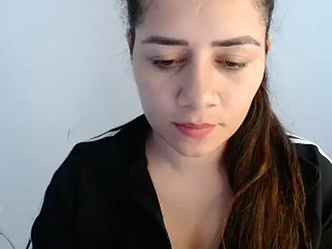 Snapshot of Luna_zoe chatting on July 9, 4:27 am Luna zoe online show from July 9, 4:27 am