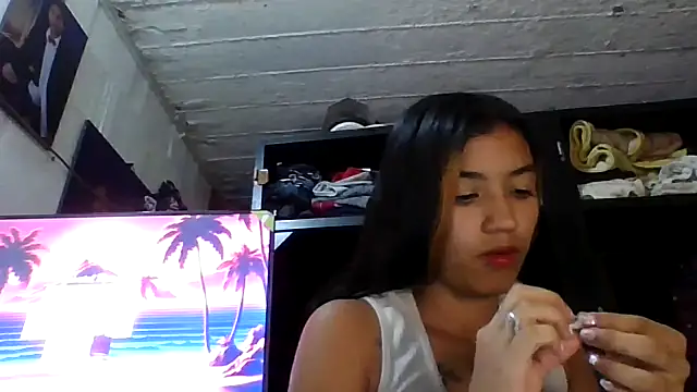 Snapshot of canelita0510 chatting on July 19, 5:11 am canelita0510 online show from July 19, 5:11 am