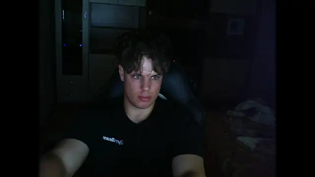 Snapshot of kanewolf_55 chatting on June 19, 10:02 pm kanewolf 55 online show from June 19, 10:02 pm