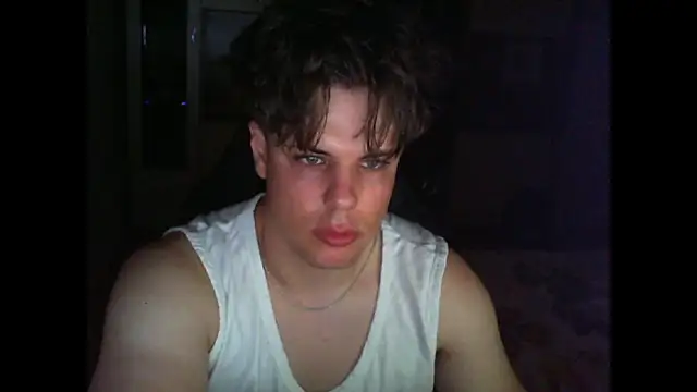 Snapshot of kanewolf_55 chatting on July 5, 9:00 pm kanewolf 55 online show from July 5, 9:00 pm