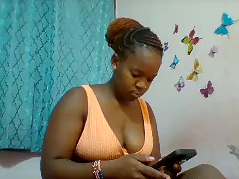 Snapshot of Heavy-Beauty chatting on July 28, 6:31 pm Heavy-Beauty online show from July 28, 6:31 pm