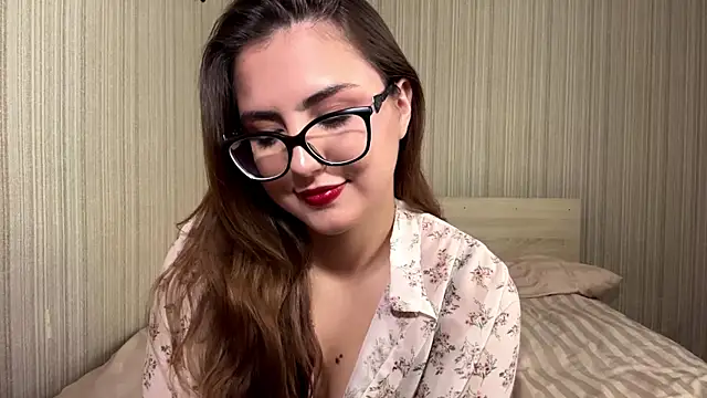 Snapshot of Mina_Aston chatting on June 24, 9:08 am Mina Aston online show from June 24, 9:08 am