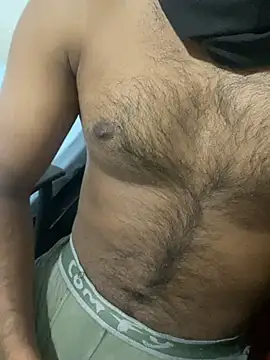 Snapshot of mr_shhw chatting on June 25, 6:01 pm mr shhw online show from June 25, 6:01 pm