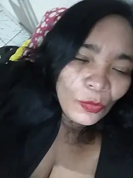 Snapshot of Ariais502026 chatting on June 14, 2:24 am Ariais502026 online show from June 14, 2:24 am