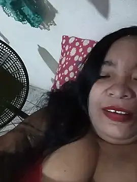 Snapshot of Ariais502026 chatting on June 19, 5:56 am Ariais502026 online show from June 19, 5:56 am