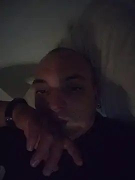 Snapshot of FedericoBigDixx chatting on July 26, 1:36 am FedericoBigDixx online show from July 26, 1:36 am