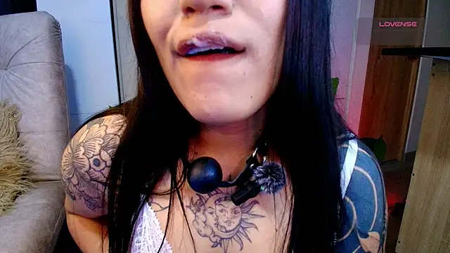 Snapshot of Neytiri_Ss chatting on July 4, 7:25 am Neytiri Ss online show from July 4, 7:25 am