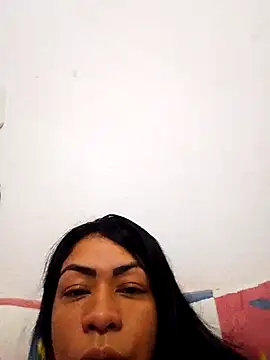 Snapshot of _Ana_paula_ chatting on June 16, 5:32 am Ana paula online show from June 16, 5:32 am