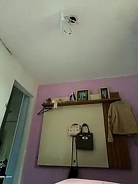 Snapshot of _Ana_paula_ chatting on August 3, 4:44 pm Ana paula online show from August 3, 4:44 pm