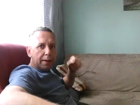 Snapshot of RafalekRozmarynowski81 chatting on June 14, 12:29 pm RafalekRozmarynowski81 online show from June 14, 12:29 pm