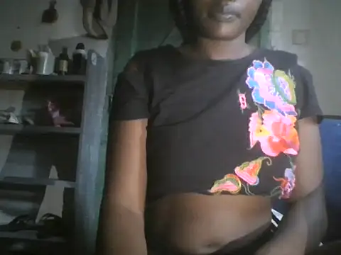 Snapshot of Nickitalove chatting on June 19, 2:43 pm Nickitalove online show from June 19, 2:43 pm