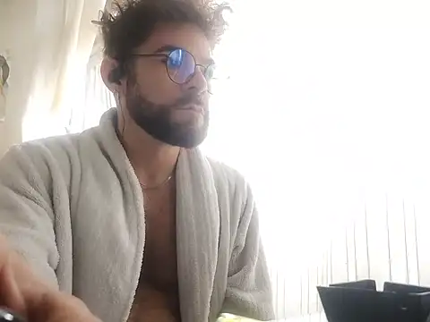 Snapshot of EnricoNetto chatting on June 27, 11:15 am EnricoNetto online show from June 27, 11:15 am