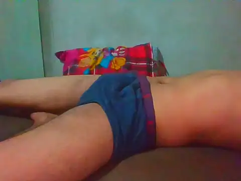 Snapshot of Adityasighn chatting on June 29, 10:21 pm Adityasighn online show from June 29, 10:21 pm