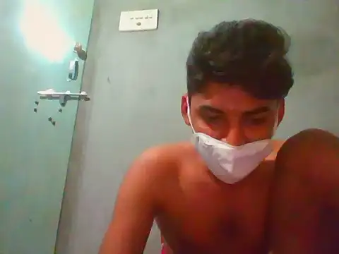 Snapshot of Adityasighn chatting on July 3, 8:15 pm Adityasighn online show from July 3, 8:15 pm