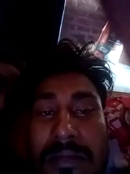 Snapshot of Your_modelrani chatting on June 19, 6:07 am Your modelrani online show from June 19, 6:07 am